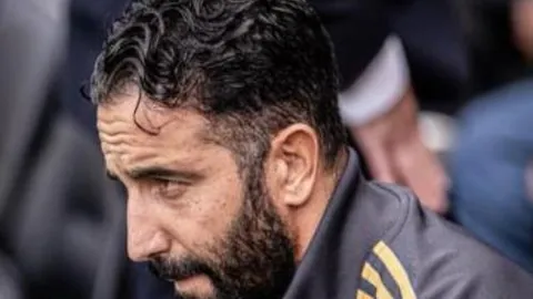 史密斯兄弟联手狂飙三分，场下纪录再创新高！