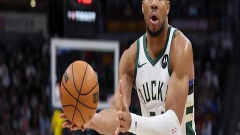 王者荣耀12款神秘皮肤因内鬼泄密未上架，瑶妹占两席，玩家意难